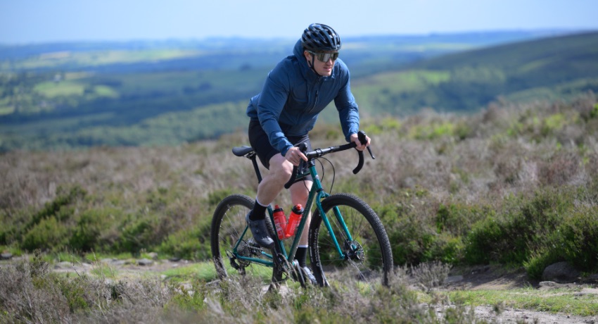 Croix de Fer, Vagabond, Tour de Fer : Genesis renouvelle ses modèles iconiques